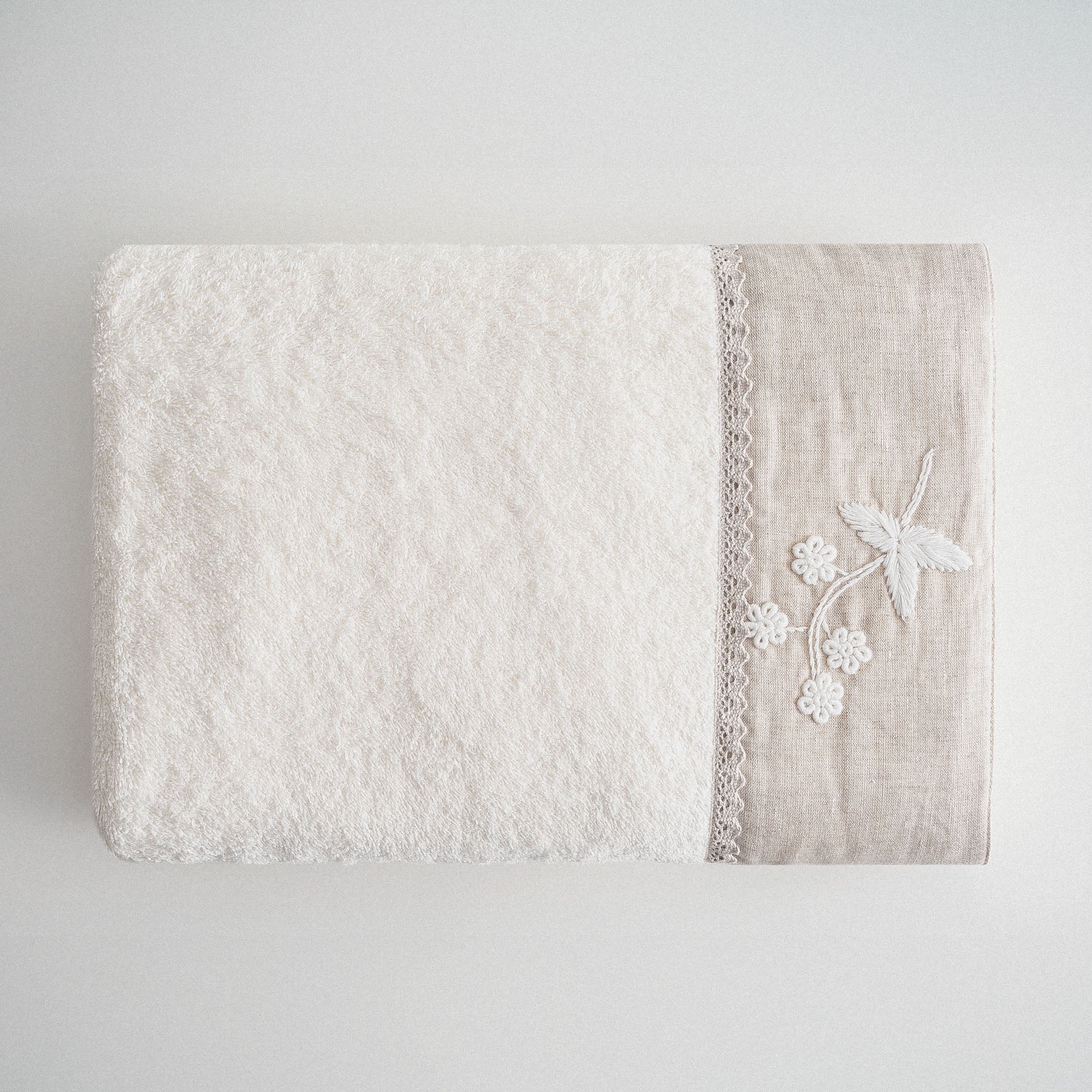 Ayliz Bath Towel 100% Organic Cotton Hand Embroidery Cream 80x150 Cm