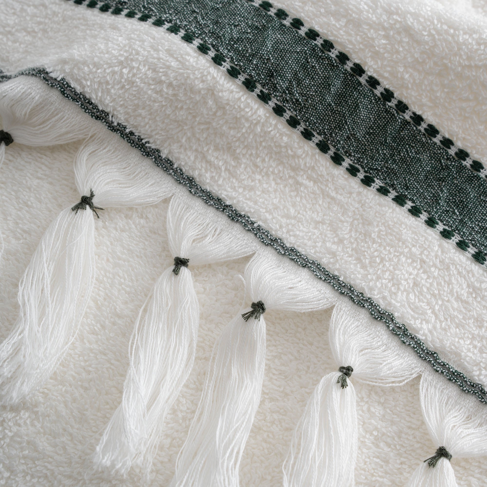 Galya 4-Piece Hand & Face Towel Set %100 Organic Cotton with Kapok Bordered Cream - Green 50X90 Cm