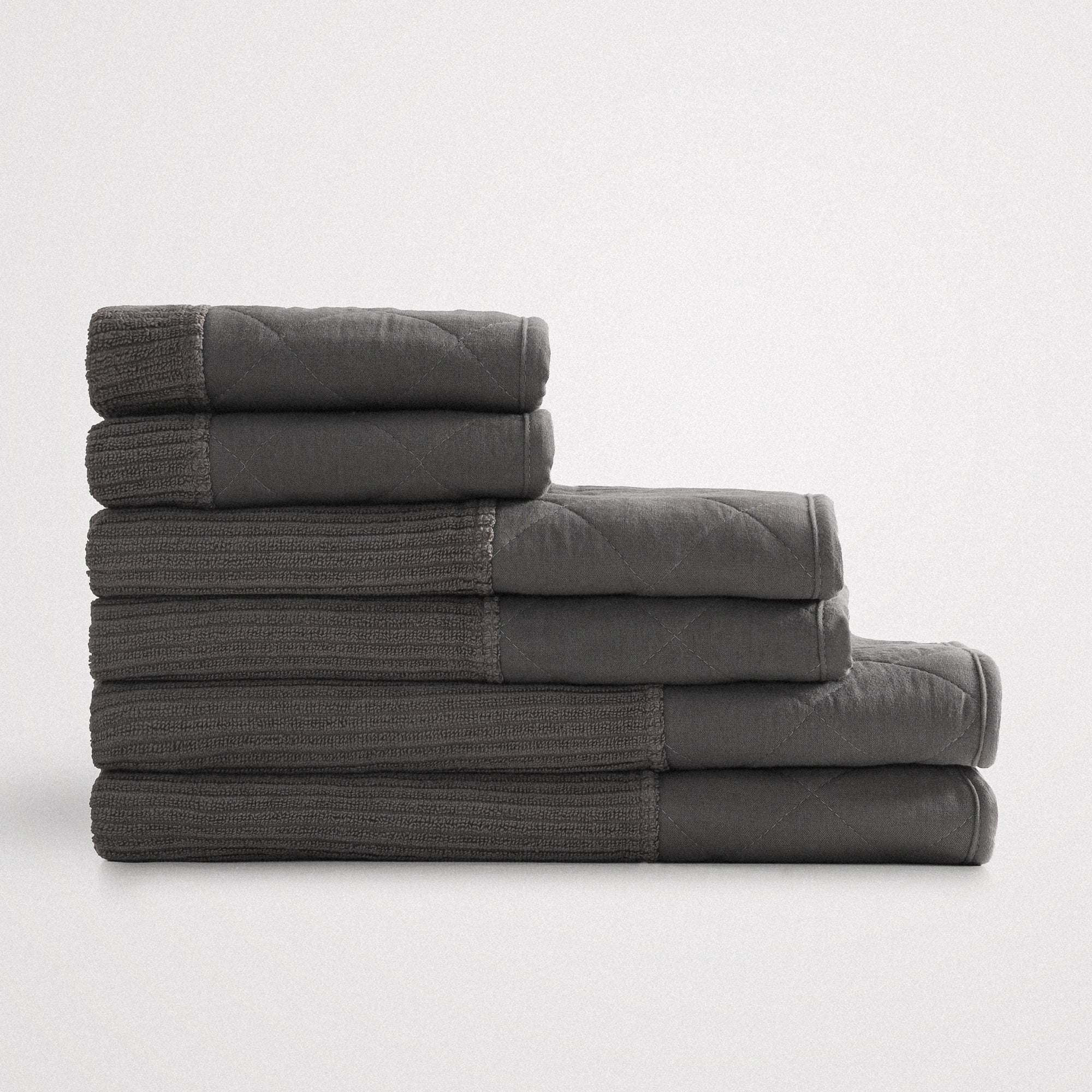 Hüma Turkish Cotton Quilted Bath Towel Set Pack of 6 Anthracite