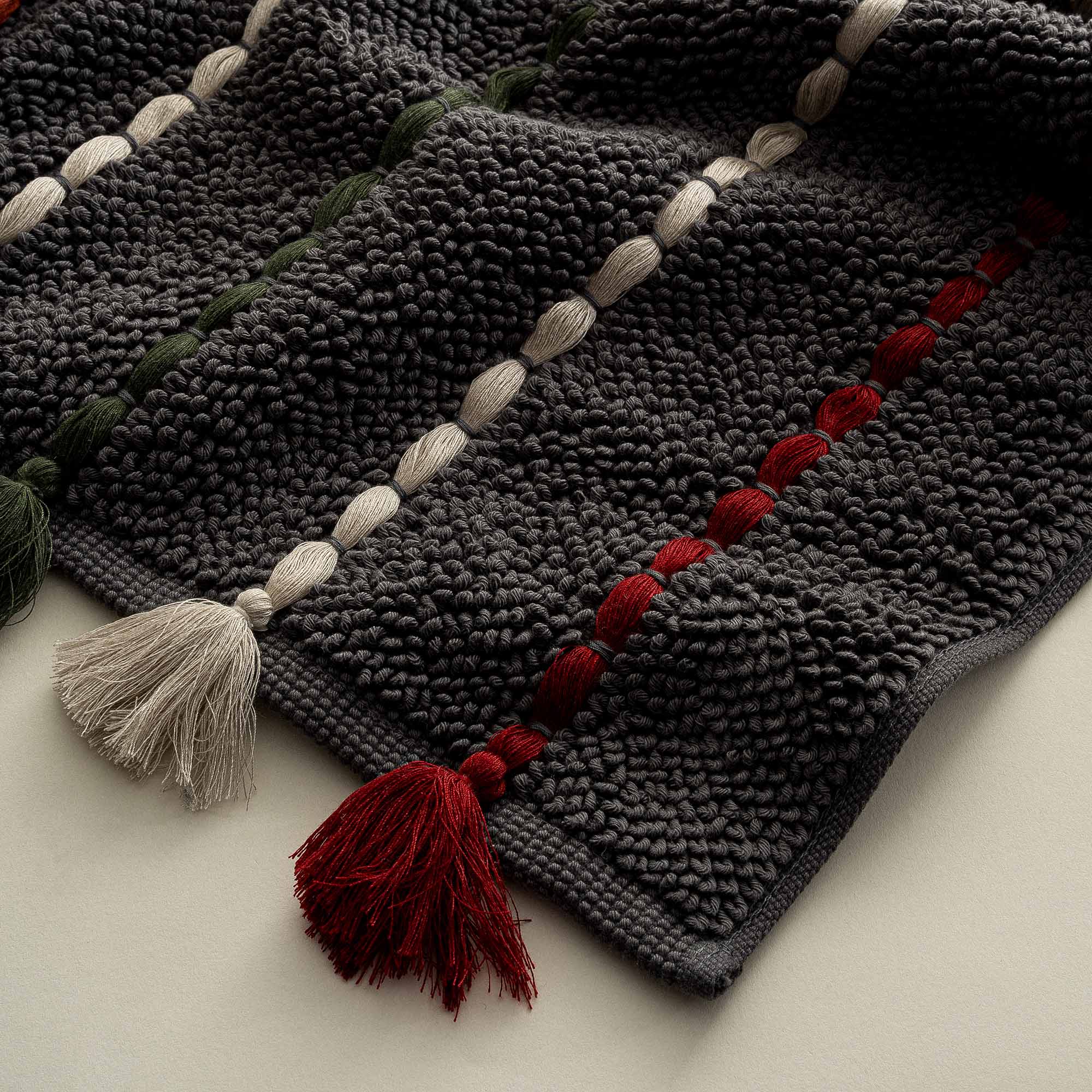 Katari Bath Mat 100% Cotton Hand Embroidery Anthracite 50x80 Cm