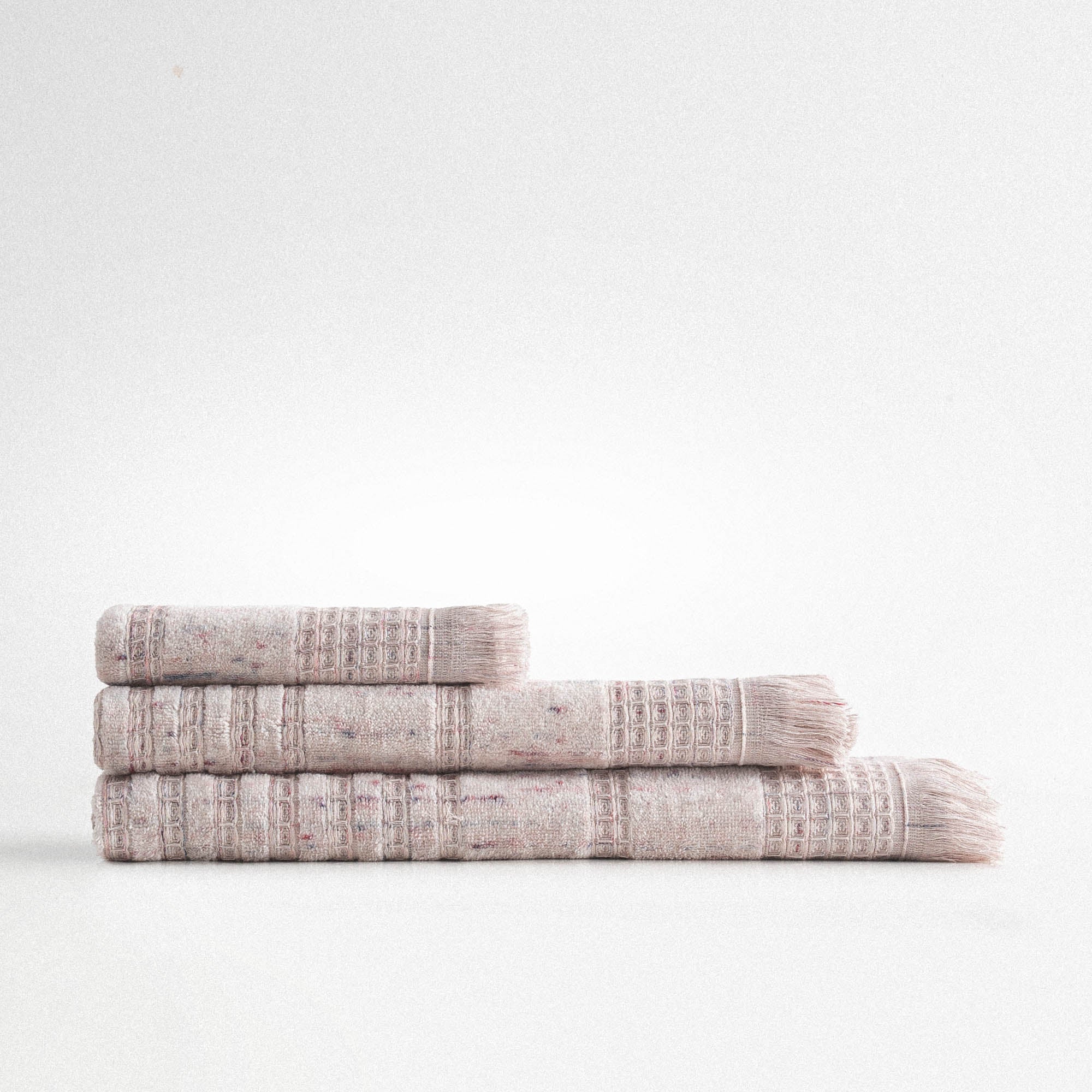 Maia Organic Cotton Towel Set of 3 Inject Powder