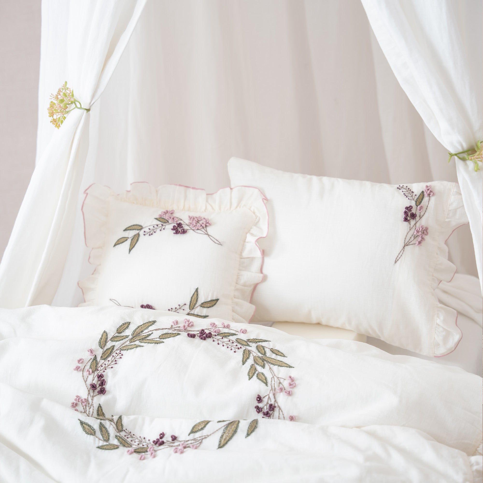 Olivia Linen Hand Embroidery Baby Bedding Set Cream