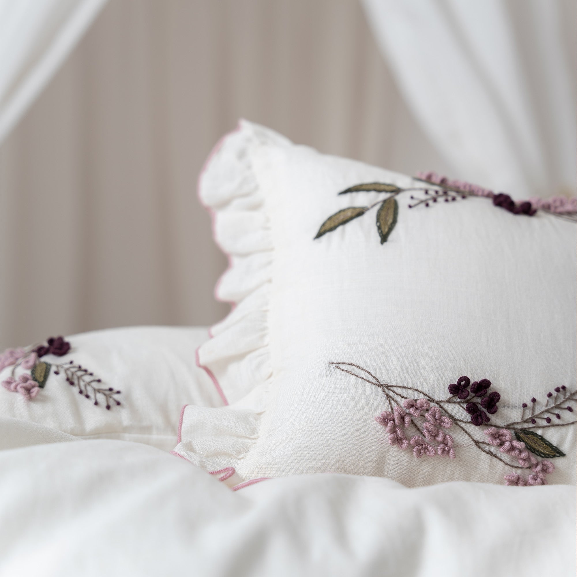 Olivia Linen Hand Embroidery Baby Bedding Set Cream