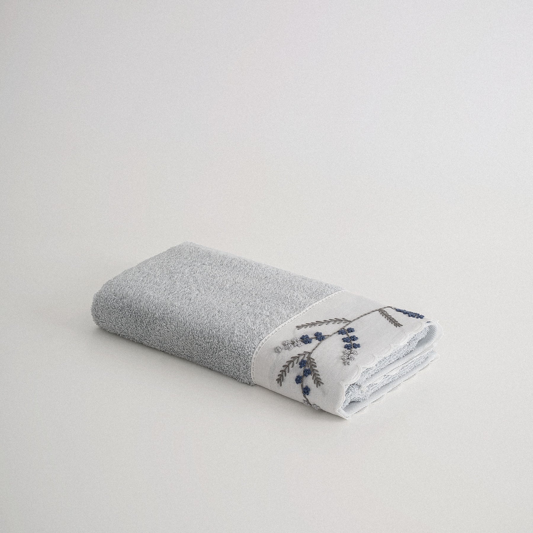 Derin Hand Face Towel 100% Organic Cotton Hand Embroidery Cream 50x90 Cm