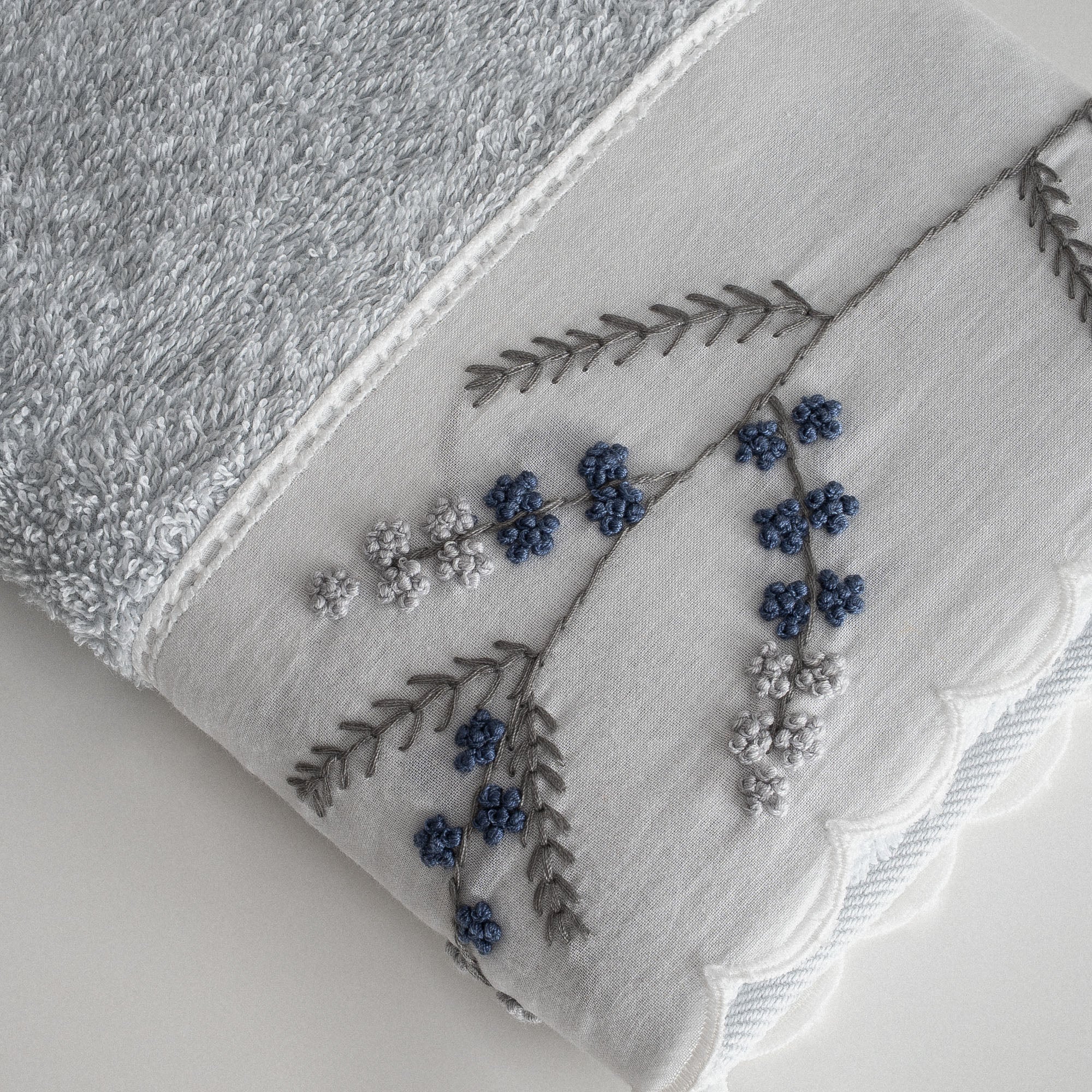 Derin Hand Face Towel 100% Organic Cotton Hand Embroidery Cream 50x90 Cm