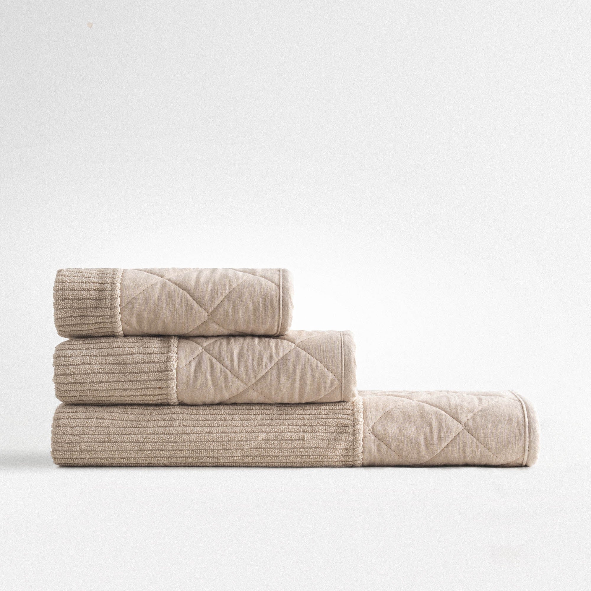 Hüma Cotton Quilted Bath Towel Set Pack of 3 Beige