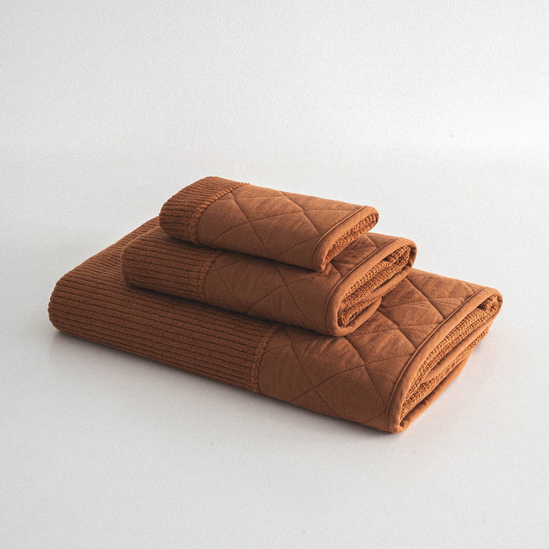 Hüma Cotton Quilted Bath Towel Set Pack of 3 Terra