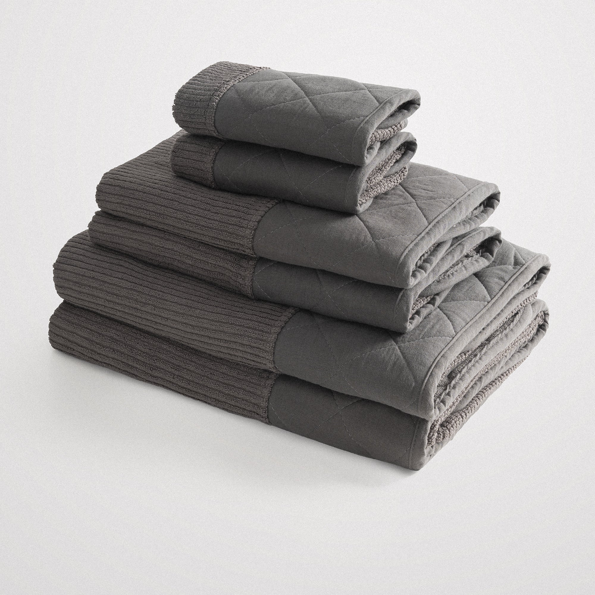 Hüma Turkish Cotton Quilted Bath Towel Set Pack of 6 Anthracite