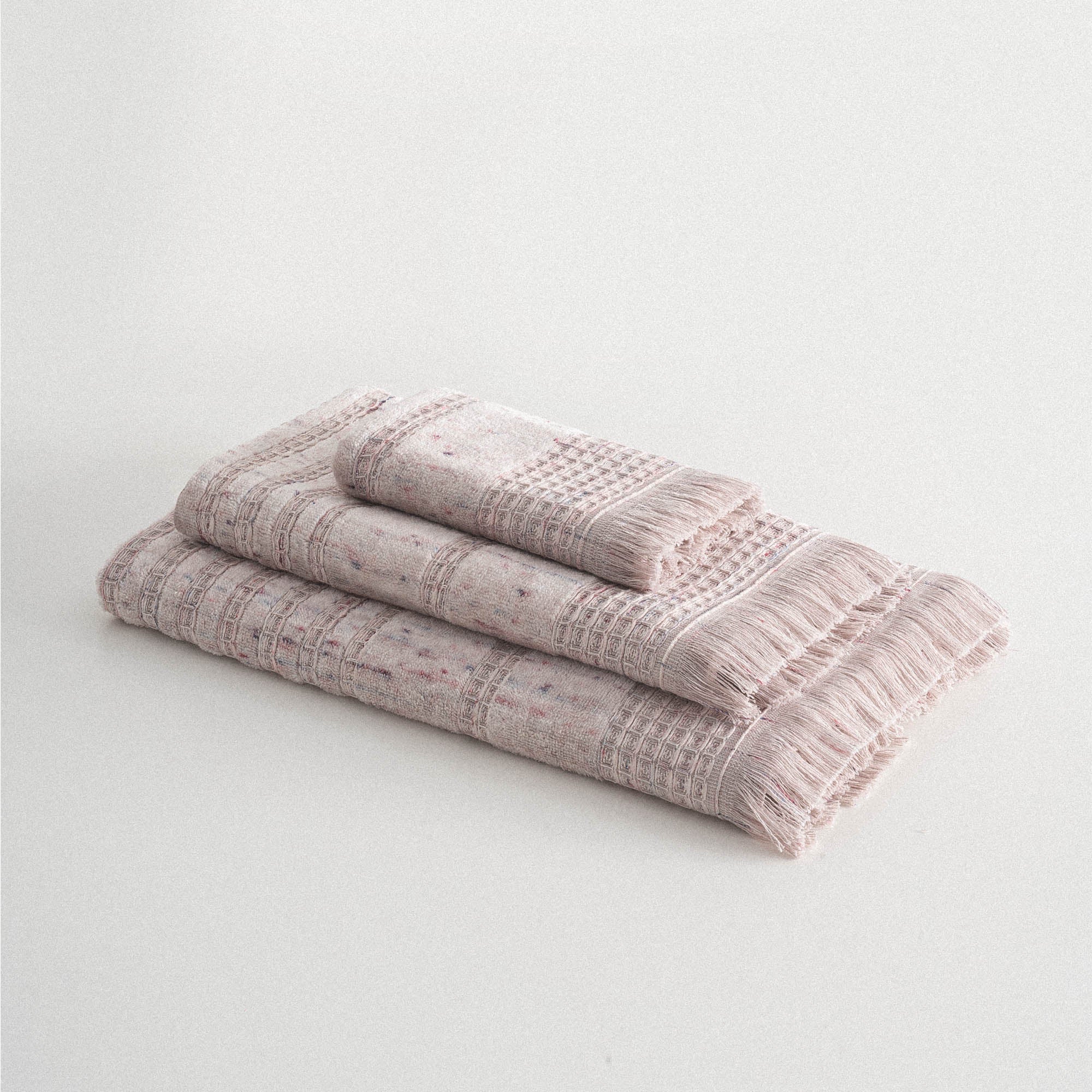 Maia 3-Pack Towel Set 100% Organic Cotton Inject Powder