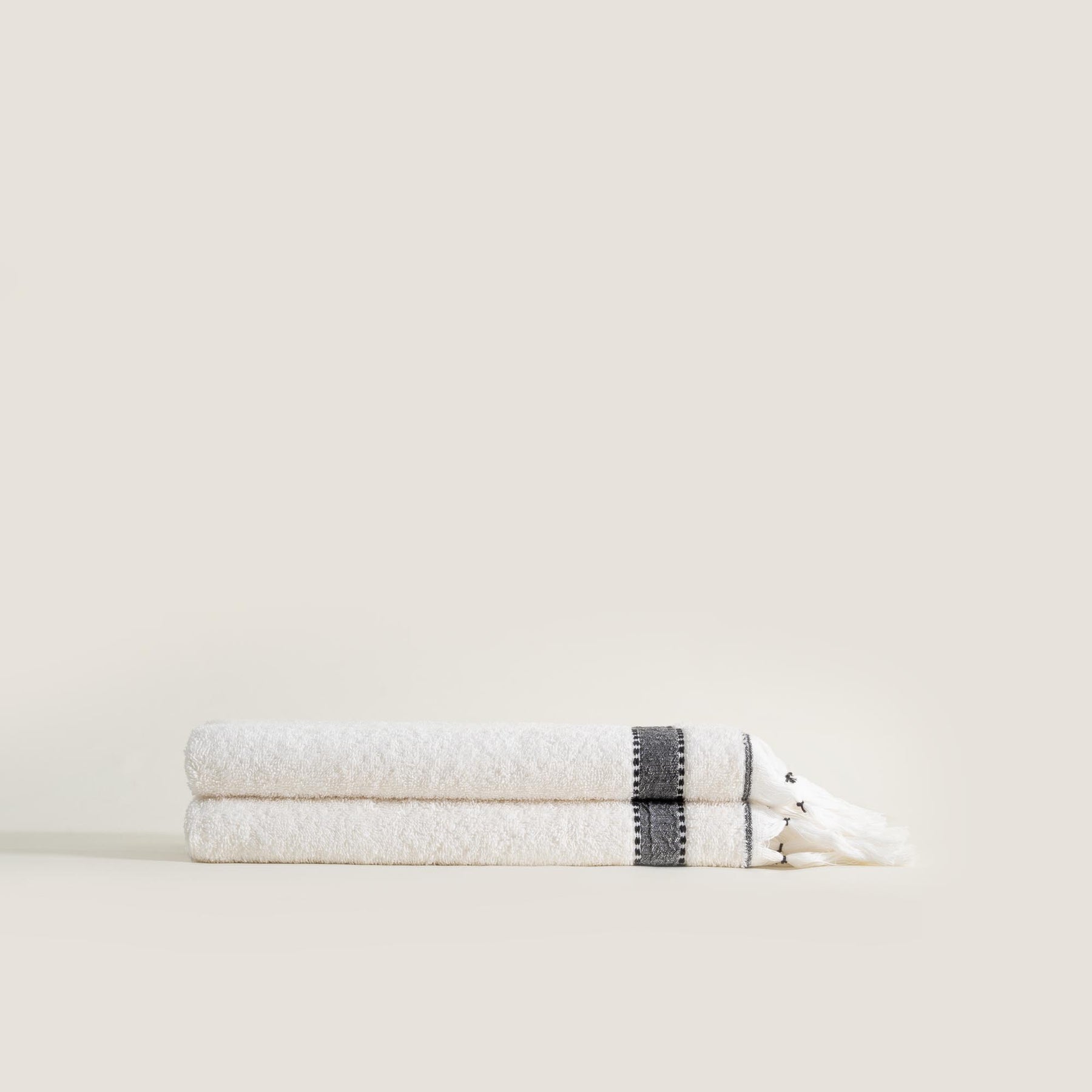Galya 2-Piece Hand & Face Towel Set %100 Organic Cotton with Kapok Bordered Cream - Black 50X90 Cm