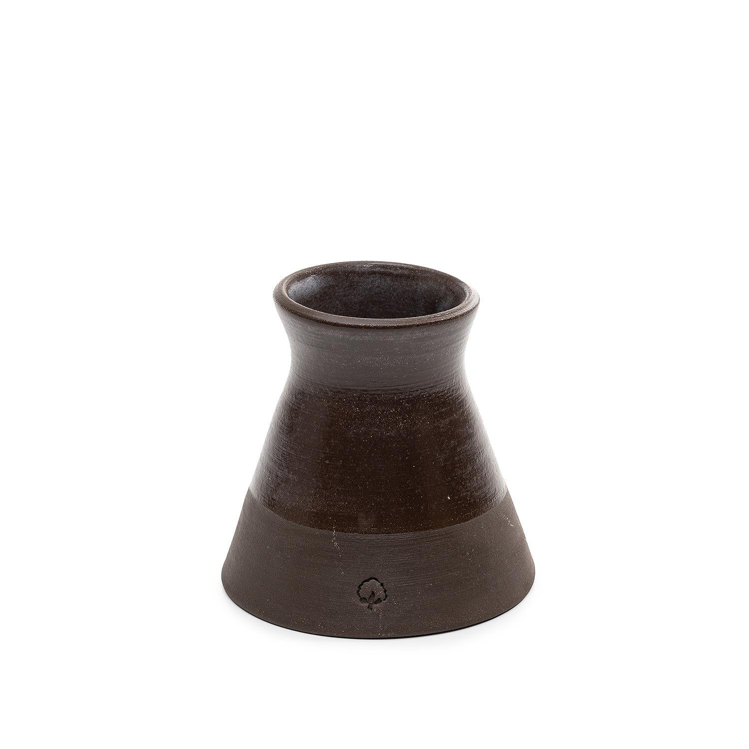 Sakura %100 %Handmade Textured Vase Small Size Brown