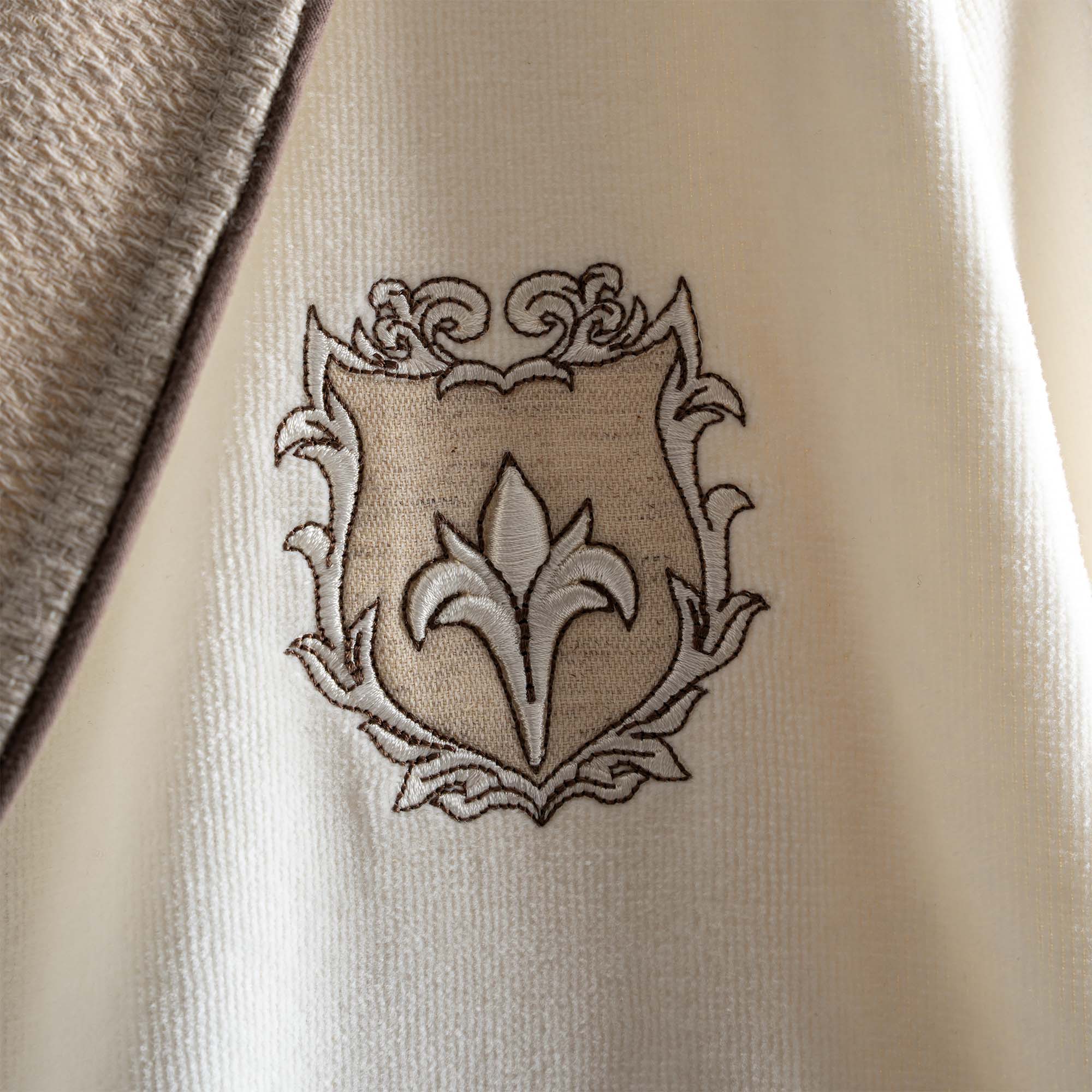 Leyna Organic Turkish Cotton Men's Bathrobe Cream